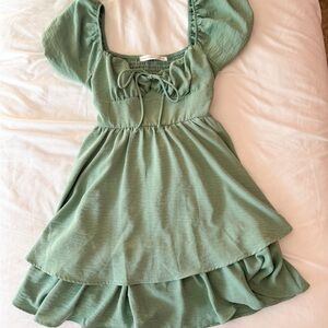 Altar’d State Green Tie Front Puff Sleeve Ruffle Dress Size Small
